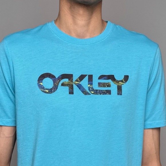 Oakley Hydrolix Mens Graphic T-Shirt Blue Logo Print Regular Fit Size M - Picture 5 of 9